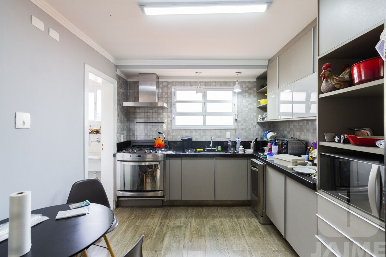 apartamento-locacao-sao-paulo-pacaembu-3dormitorios-1suite-1vaga-110m2-BI9181