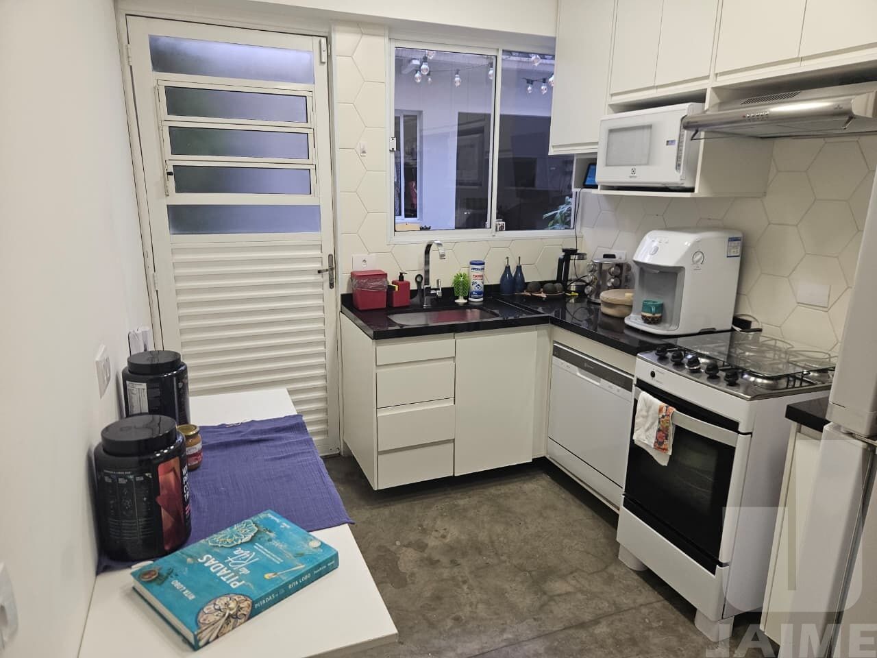 casa-assobradada-locacao-sao-paulo-jardim-paulista-2dormitorios-2vagas-150m2-BI9224