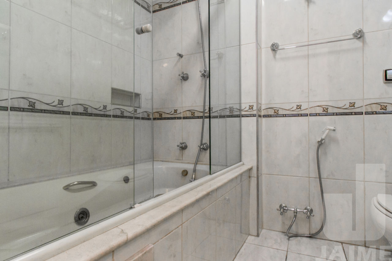 apartamento-locacao-sao-paulo-higienopolis-3dormitorios-3suites-1vaga-183m2-JA10509