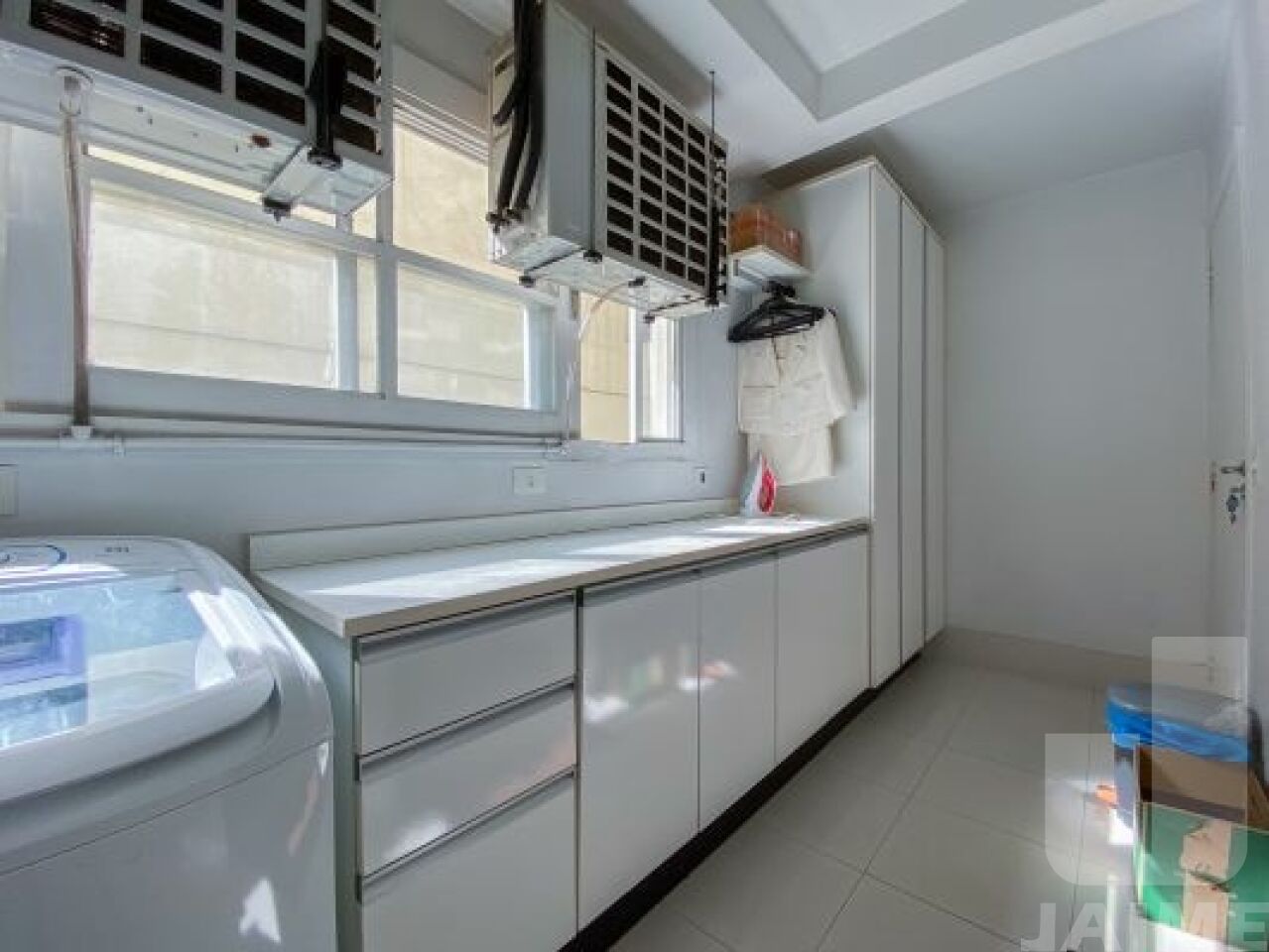 apartamento-venda-sao-paulo-cerqueira-cesar-4dormitorios-2suites-1vaga-170m2-JA12919