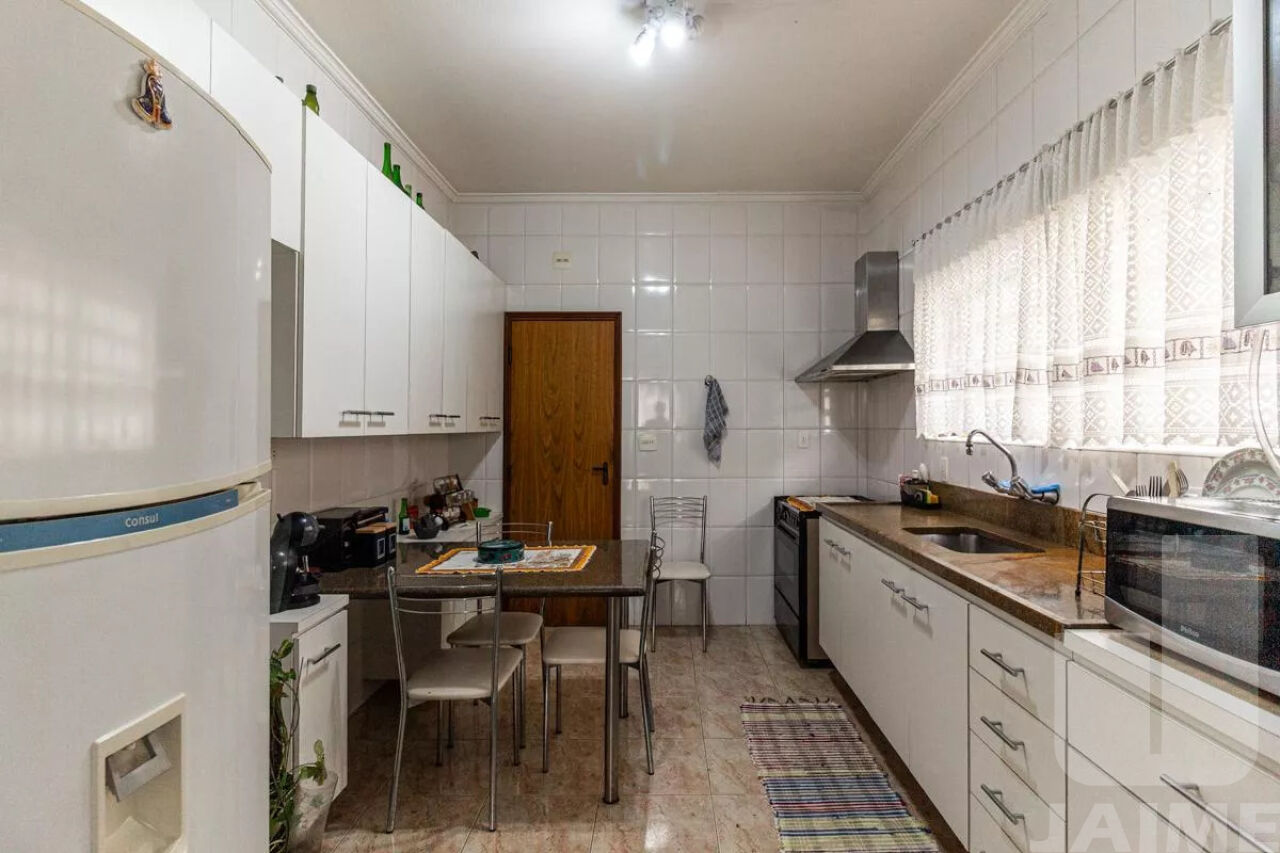 apartamento-venda-sao-paulo-higienopolis-3dormitorios-1suite-2vagas-187m2-JA15939