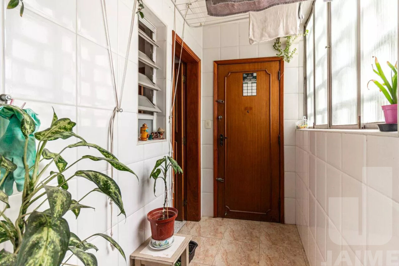 apartamento-venda-sao-paulo-higienopolis-3dormitorios-1suite-2vagas-187m2-JA15939