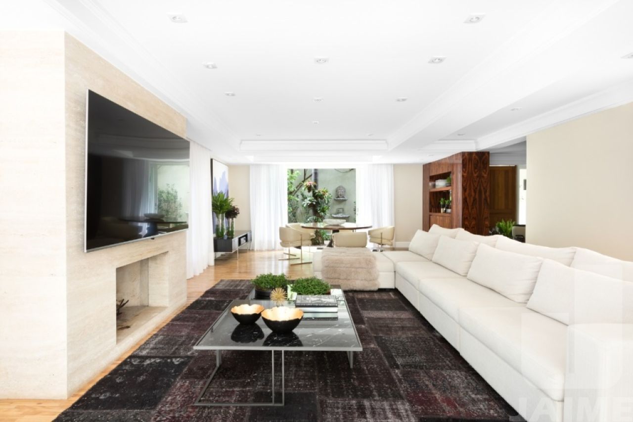 casa-de-vila-locacao-sao-paulo-pacaembu-3dormitorios-3suites-3vagas-320m2-JA16267