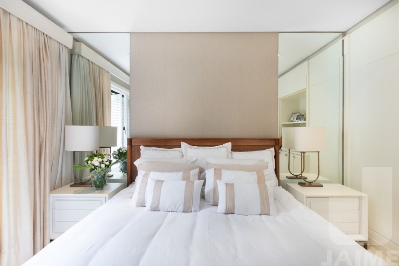 casa-de-vila-locacao-sao-paulo-pacaembu-3dormitorios-3suites-3vagas-320m2-JA16267