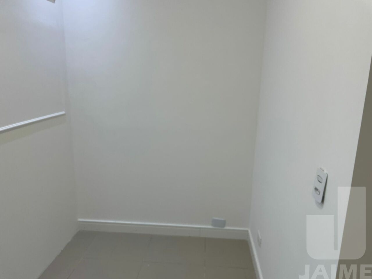 conj-comercial-locacao-sao-paulo-higienopolis-1vaga-33m2-JA16648