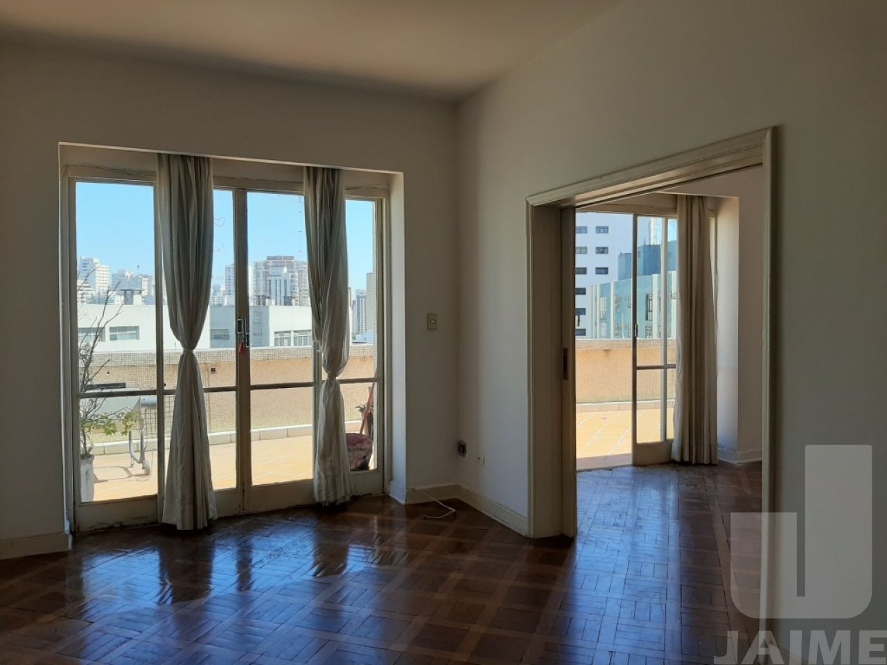 apartamento-venda-sao-paulo-higienopolis-3dormitorios-1suite-1vaga-206m2-JA16953