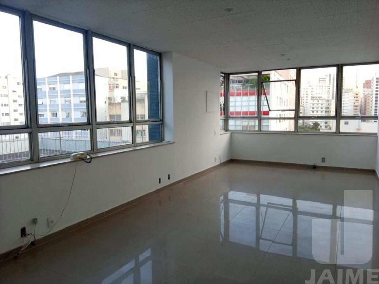 conj-comercial-venda-sao-paulo-higienopolis-1vaga-40m2-JA17585