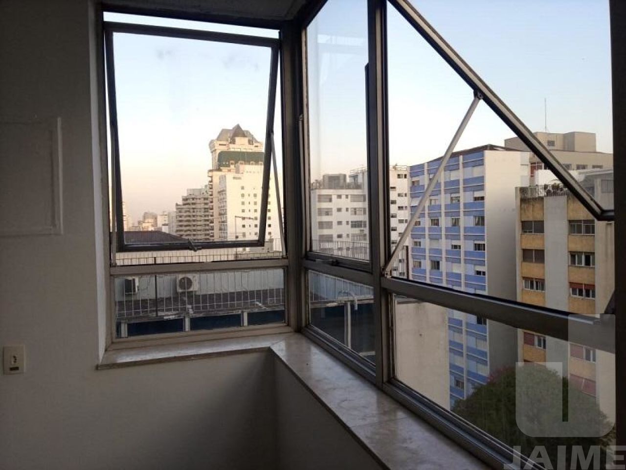 conj-comercial-venda-sao-paulo-higienopolis-1vaga-40m2-JA17585