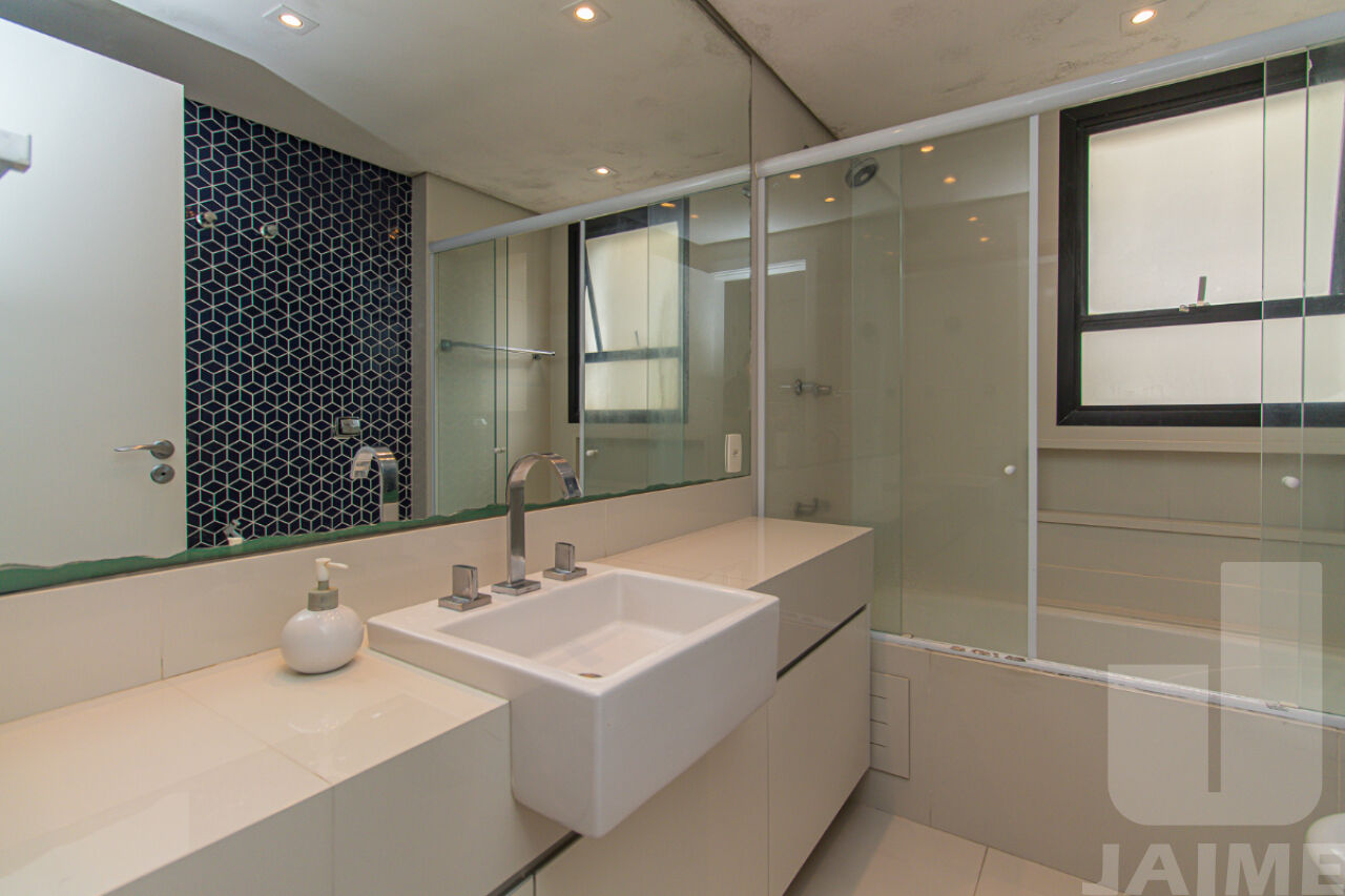 apartamento-venda-sao-paulo-higienopolis-4dormitorios-2suites-3vagas-236m2-JA1778