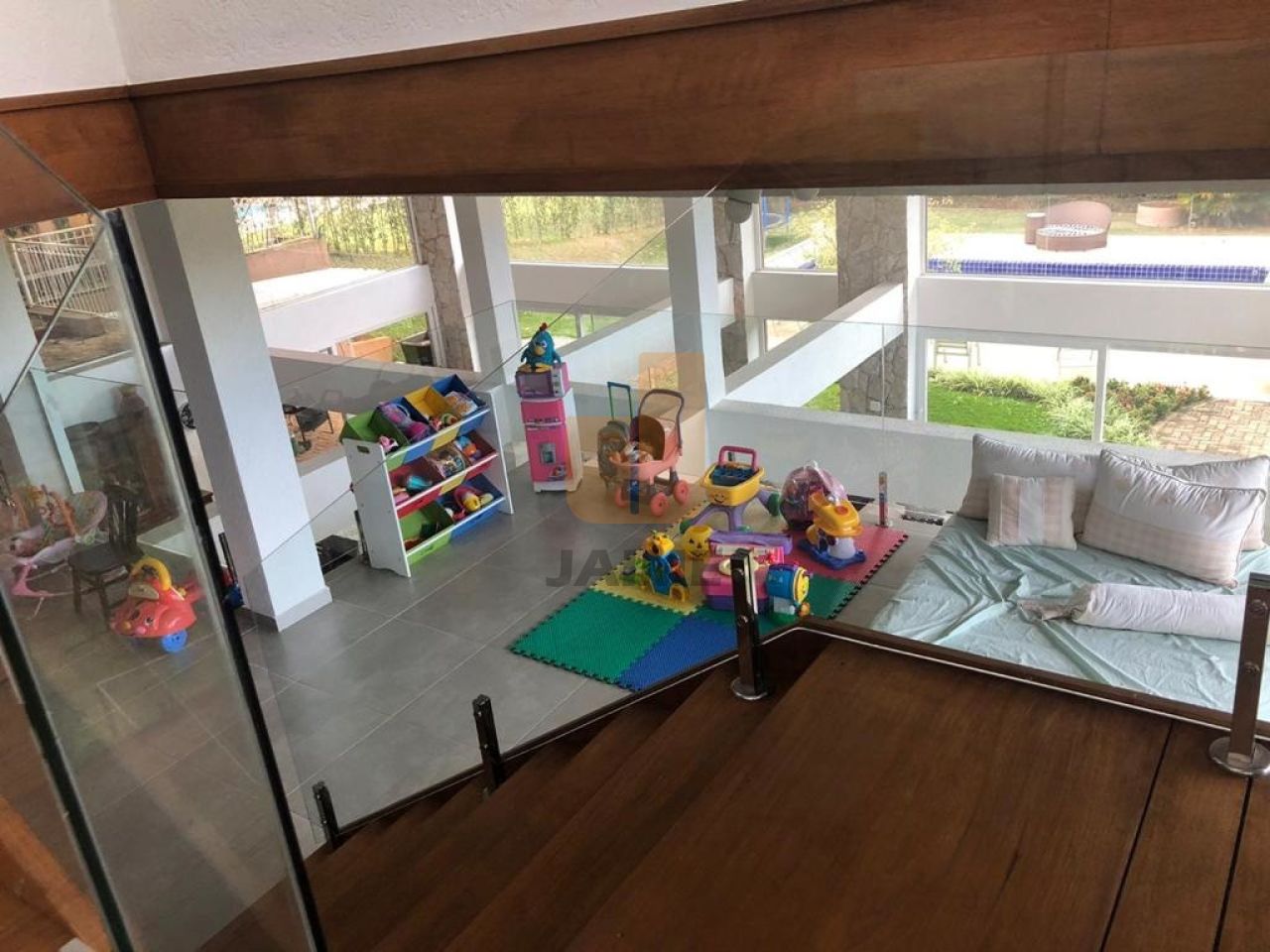 sobrado-venda-atibaia-estancia-parque-de-atibaia-4dormitorios-2suites-2vagas-450m2-JA18594