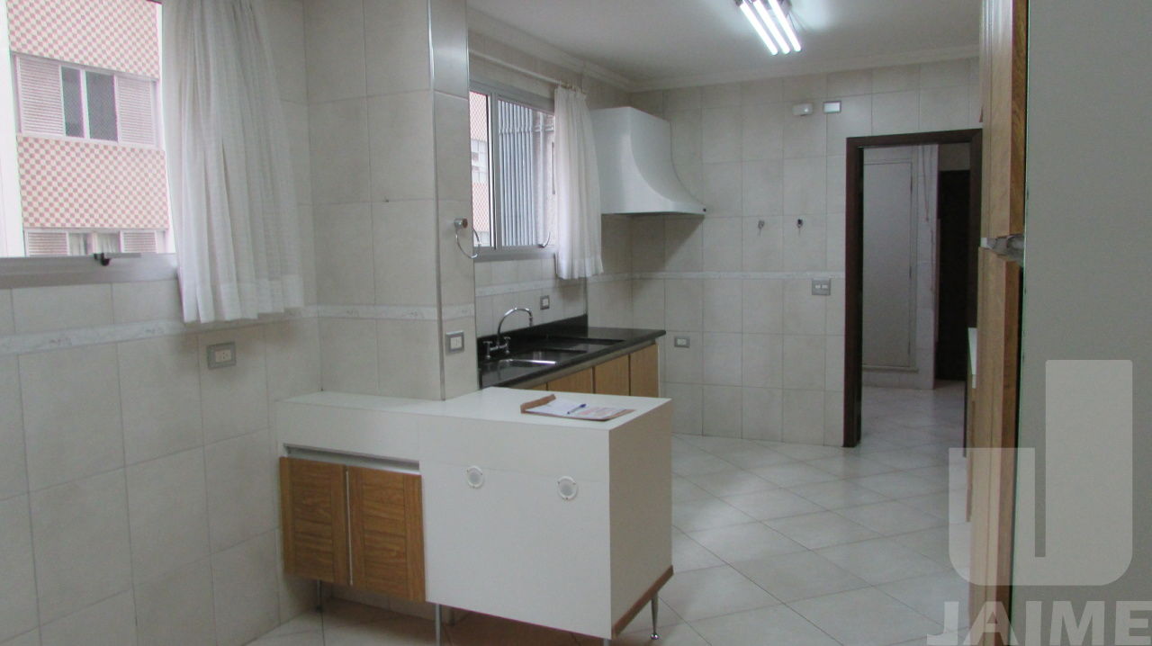 apartamento-venda-sao-paulo-higienopolis-3dormitorios-1suite-2vagas-220m2-JA21523