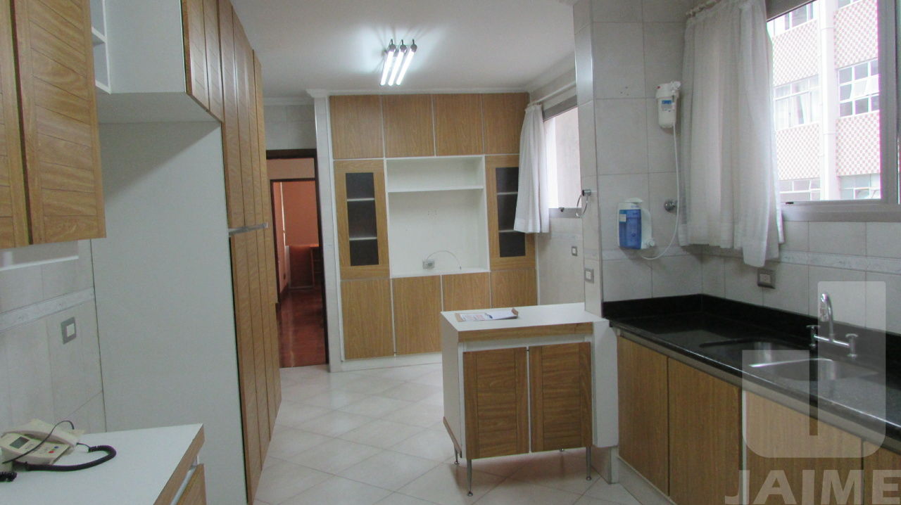 apartamento-venda-sao-paulo-higienopolis-3dormitorios-1suite-2vagas-220m2-JA21523
