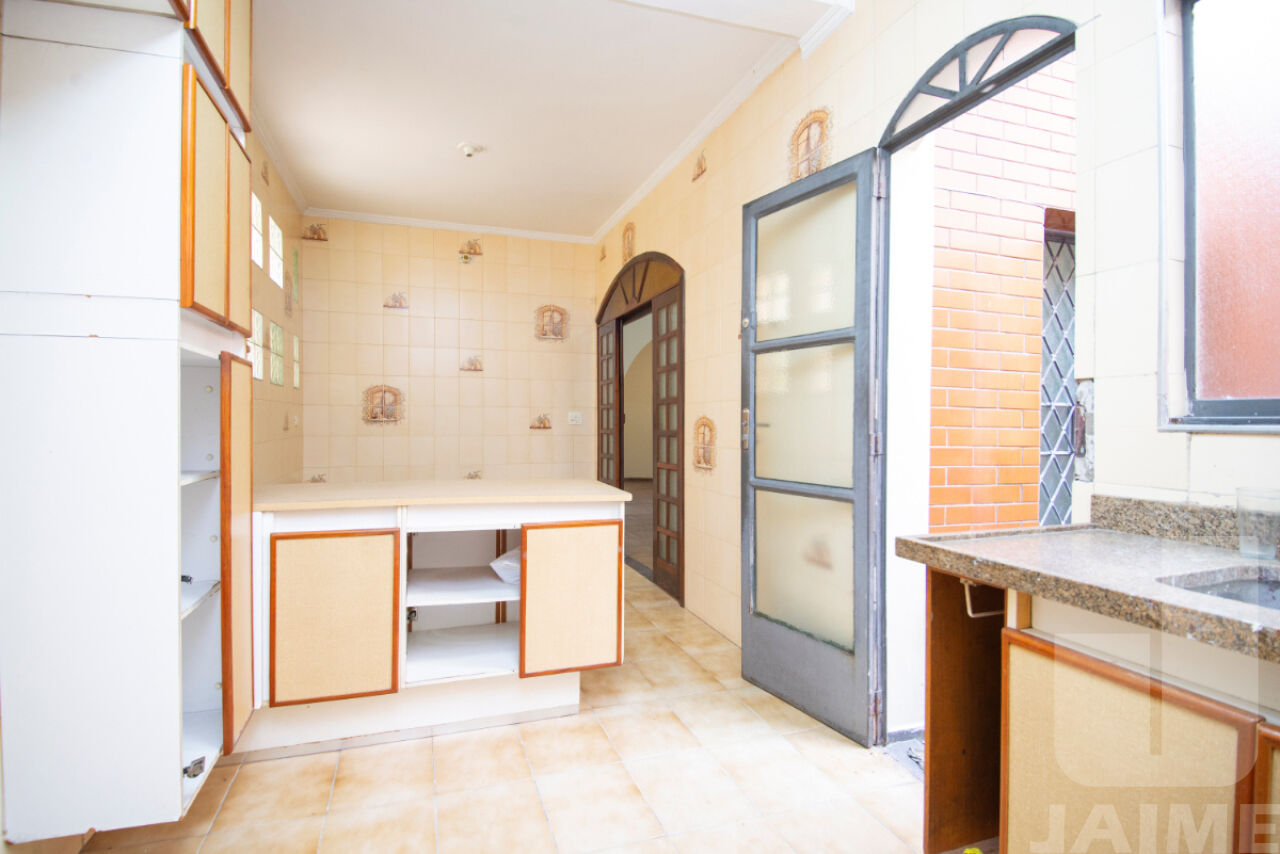 casa-assobradada-venda-sao-paulo-perdizes-5dormitorios-1suite-170m2-JA23530