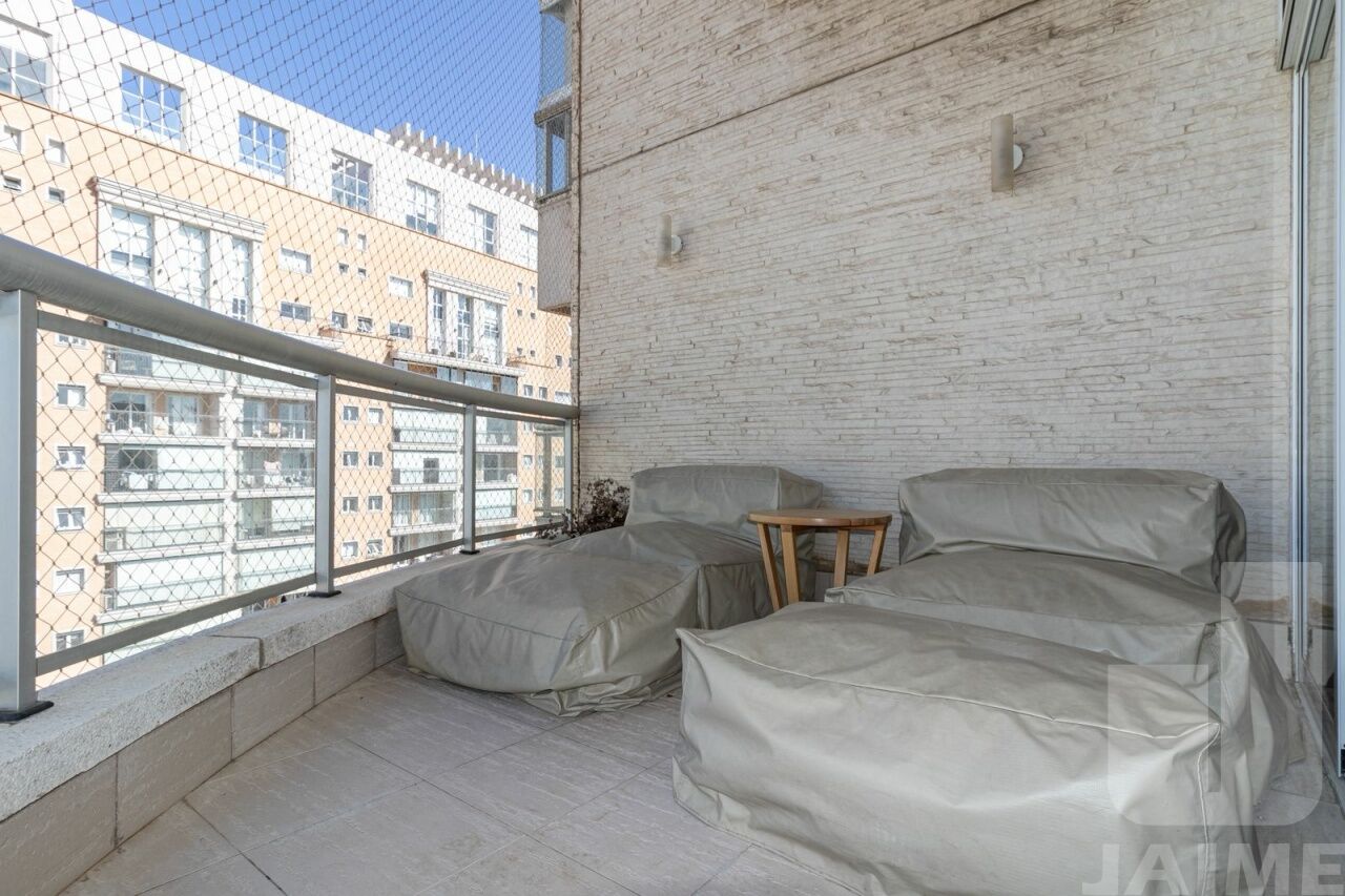 apartamento-locacao-sao-paulo-vila-nova-conceicao-2dormitorios-2suites-3vagas-157m2-JA25989