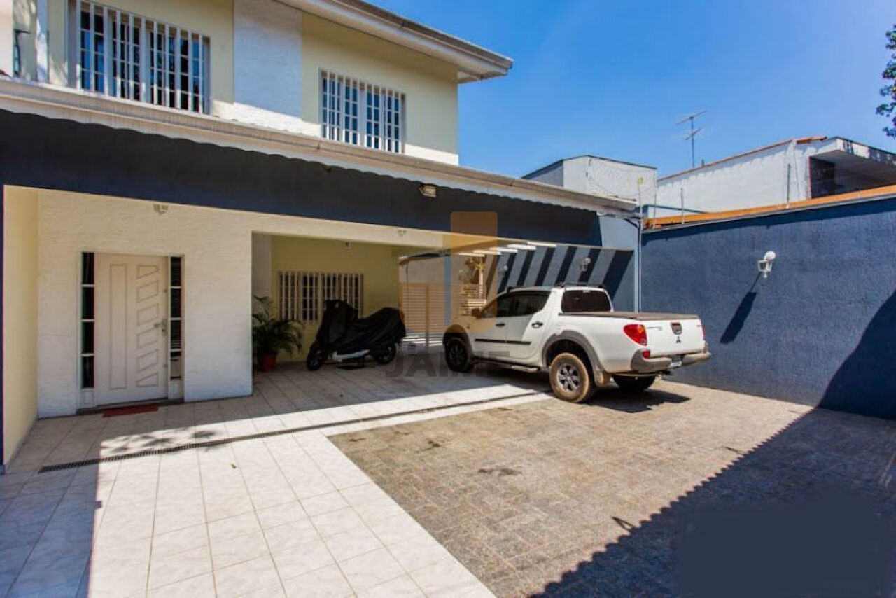 casa-assobradada-venda-sao-paulo-lapa-3dormitorios-3suites-4vagas-380m2-JA26922