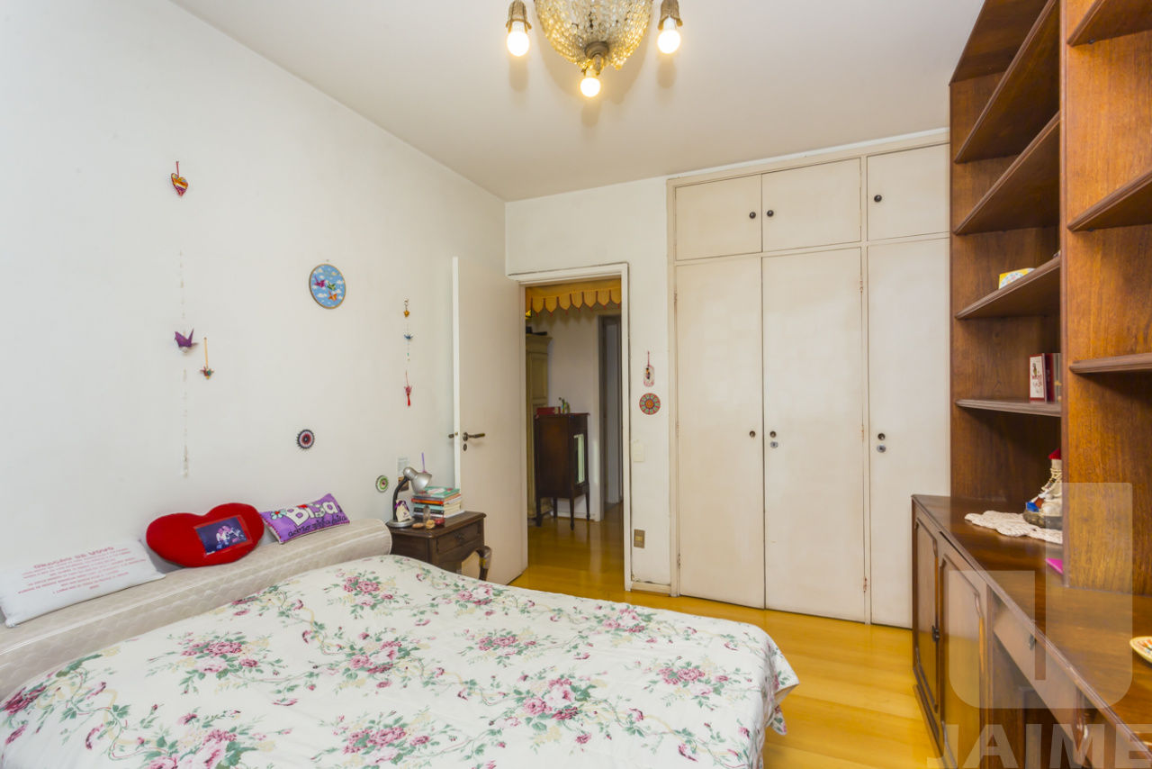 apartamento-venda-sao-paulo-higienopolis-3dormitorios-1suite-2vagas-216m2-JA27126