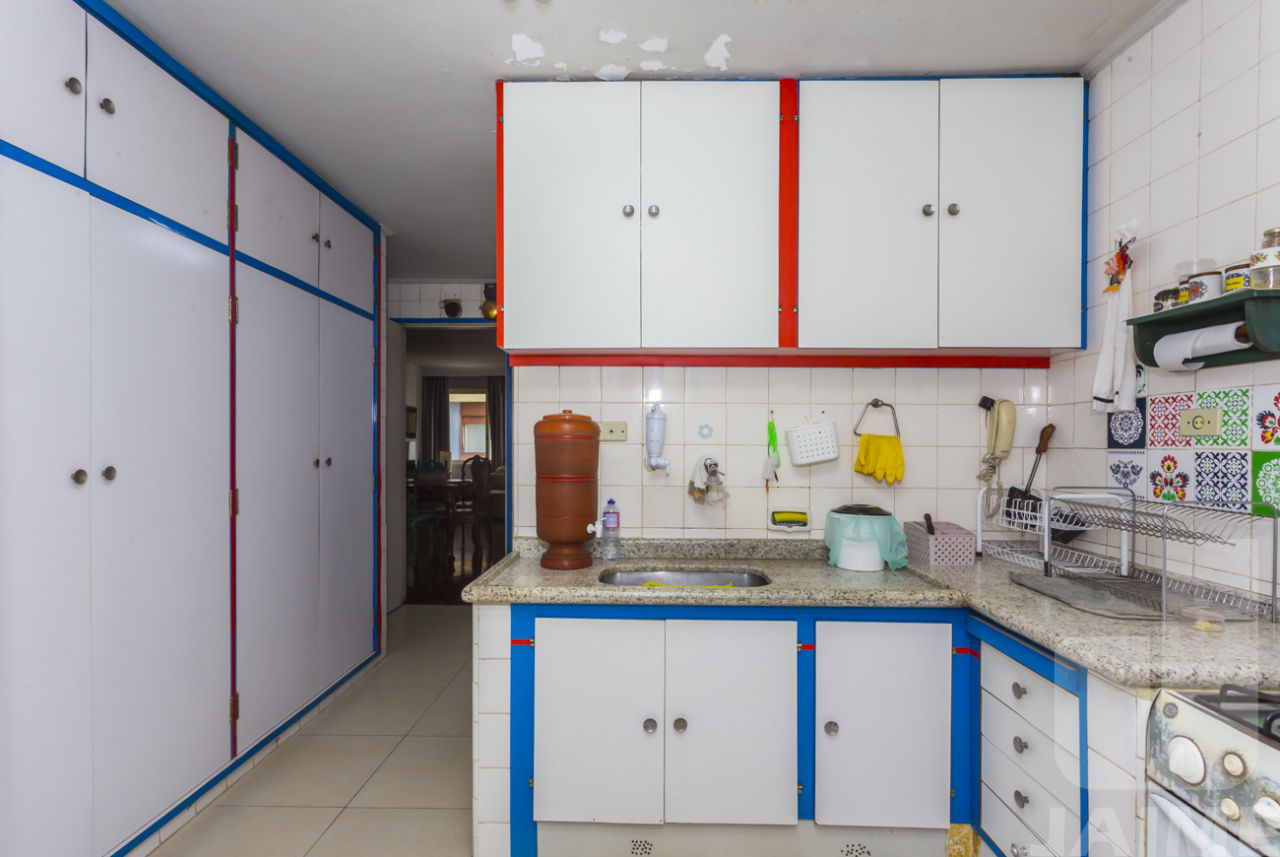 apartamento-venda-sao-paulo-higienopolis-3dormitorios-1suite-2vagas-216m2-JA27126