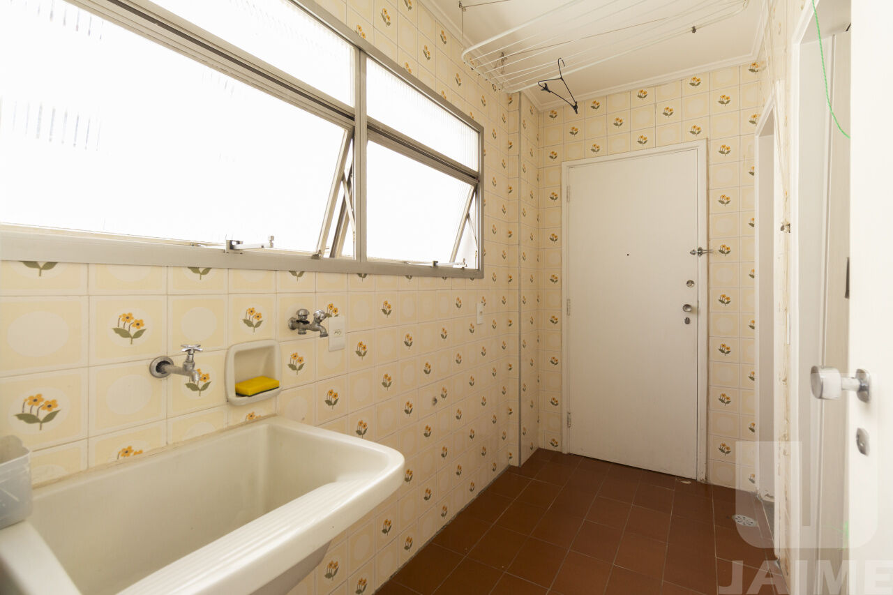 apartamento-locacao-sao-paulo-santa-cecilia-3dormitorios-1suite-2vagas-90m2-JA27157