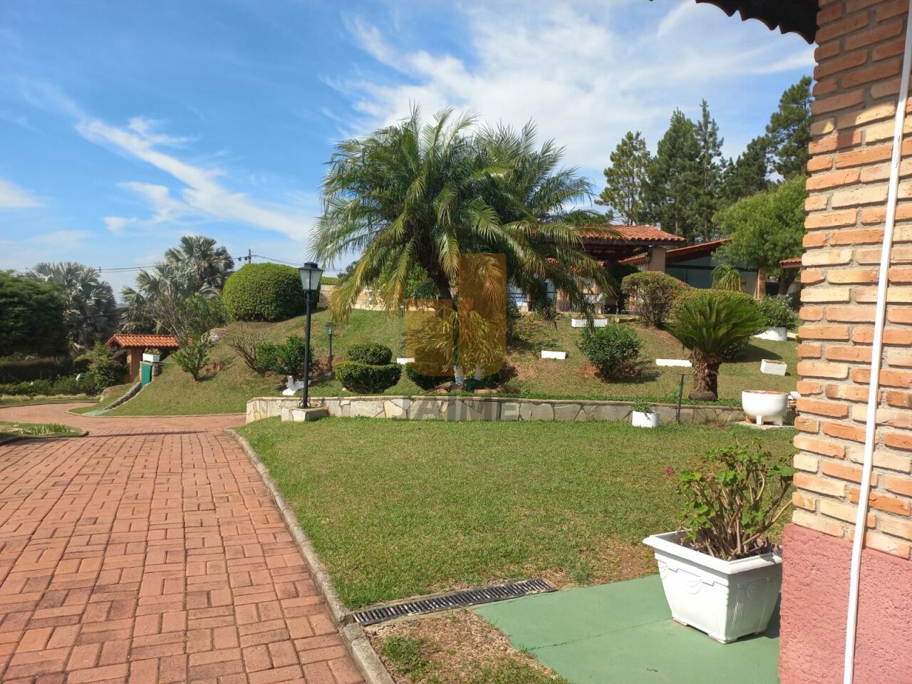 chacara-venda-atibaia-portao-4dormitorios-4suites-6vagas-600m2-JA29463