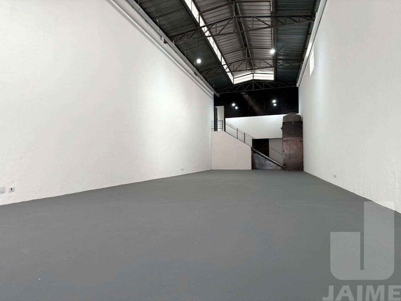 galpao-locacao-sao-paulo-barra-funda-400m2-JA31753