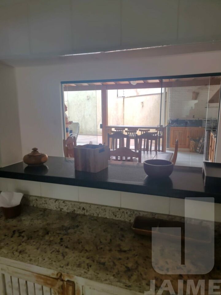sobrado-venda-sao-sebastiao-barra-do-sahy-4dormitorios-2suites-2vagas-126m2-JA38641