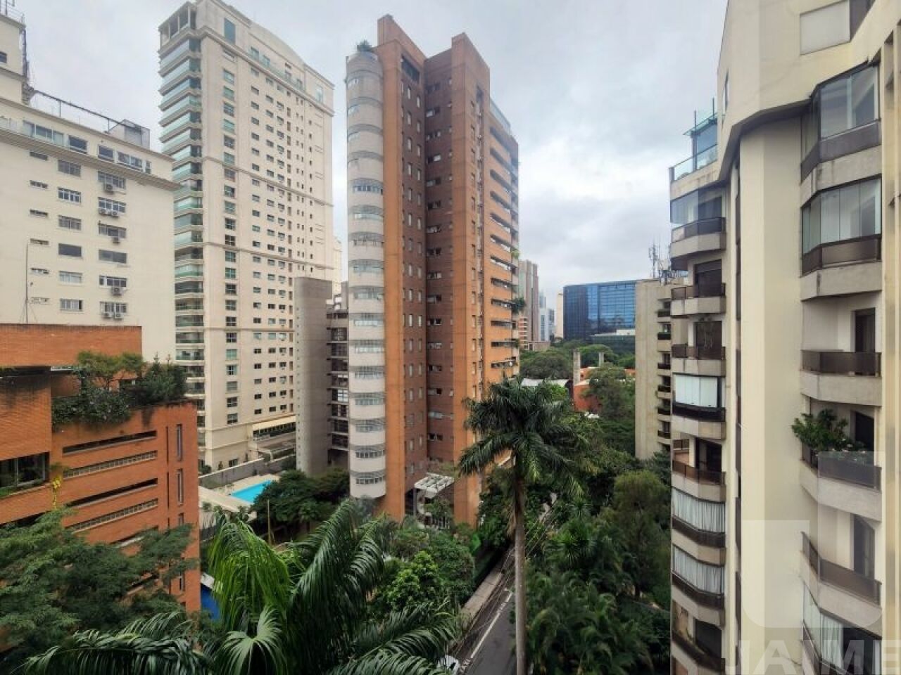 apartamento-venda-sao-paulo-itaim-bibi-3dormitorios-3suites-3vagas-198m2-JA39041