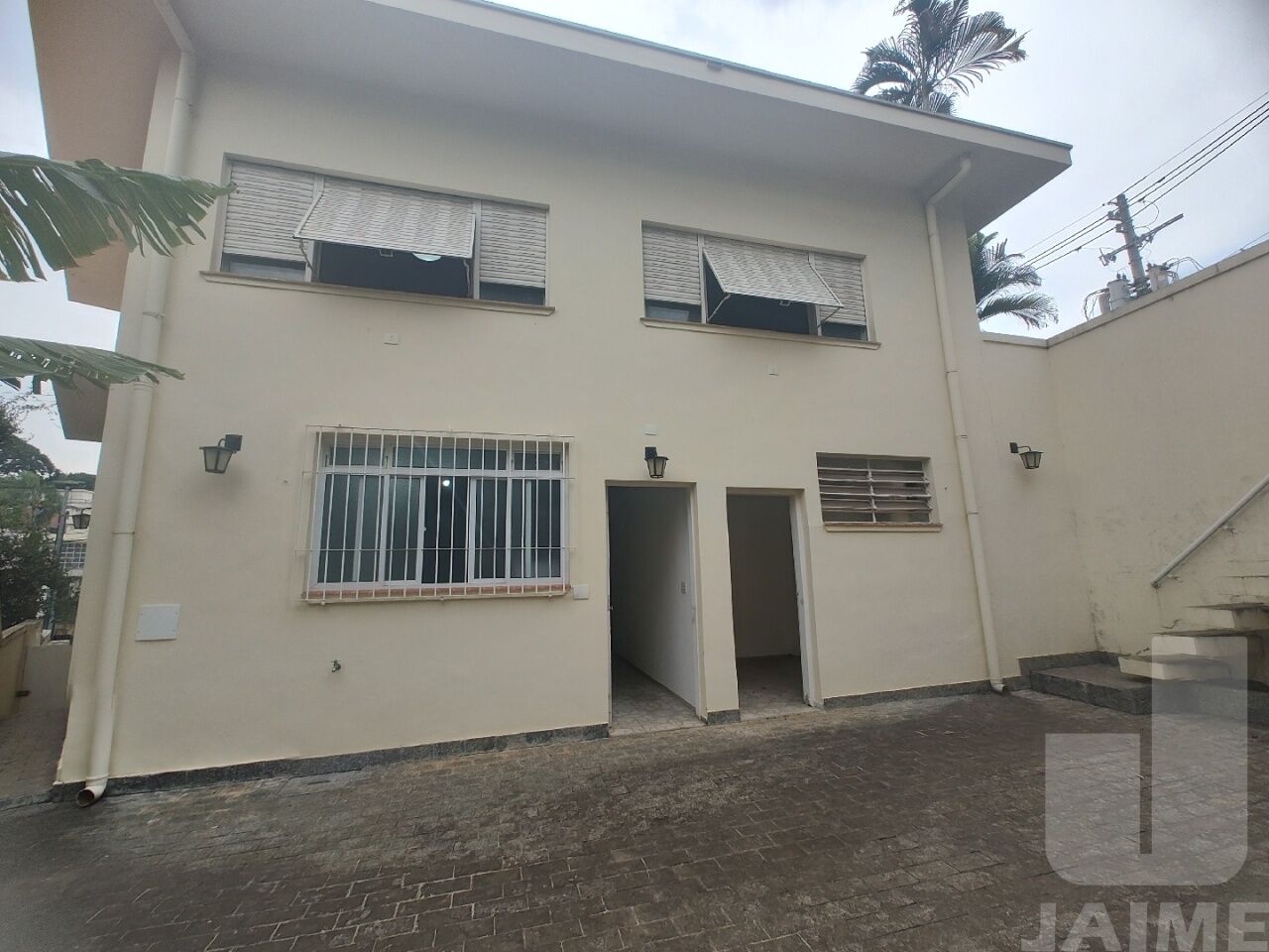 casa-assobradada-locacao-sao-paulo-pacaembu-3dormitorios-1suite-5vagas-330m2-JA39563
