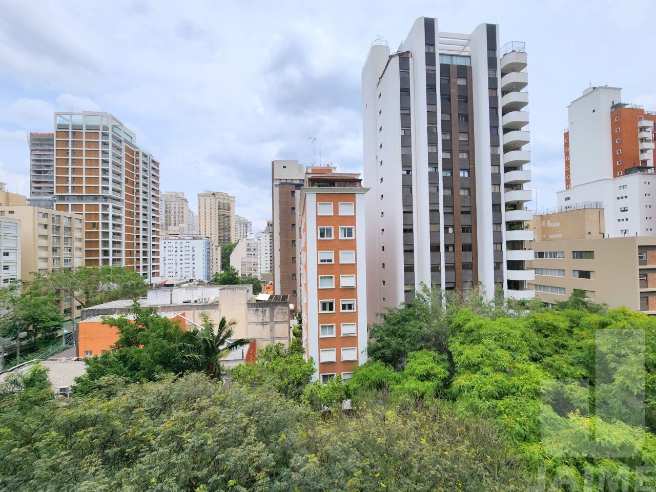 apartamento-venda-sao-paulo-cerqueira-cesar-3dormitorios-1suite-1vaga-150m2-JA39629