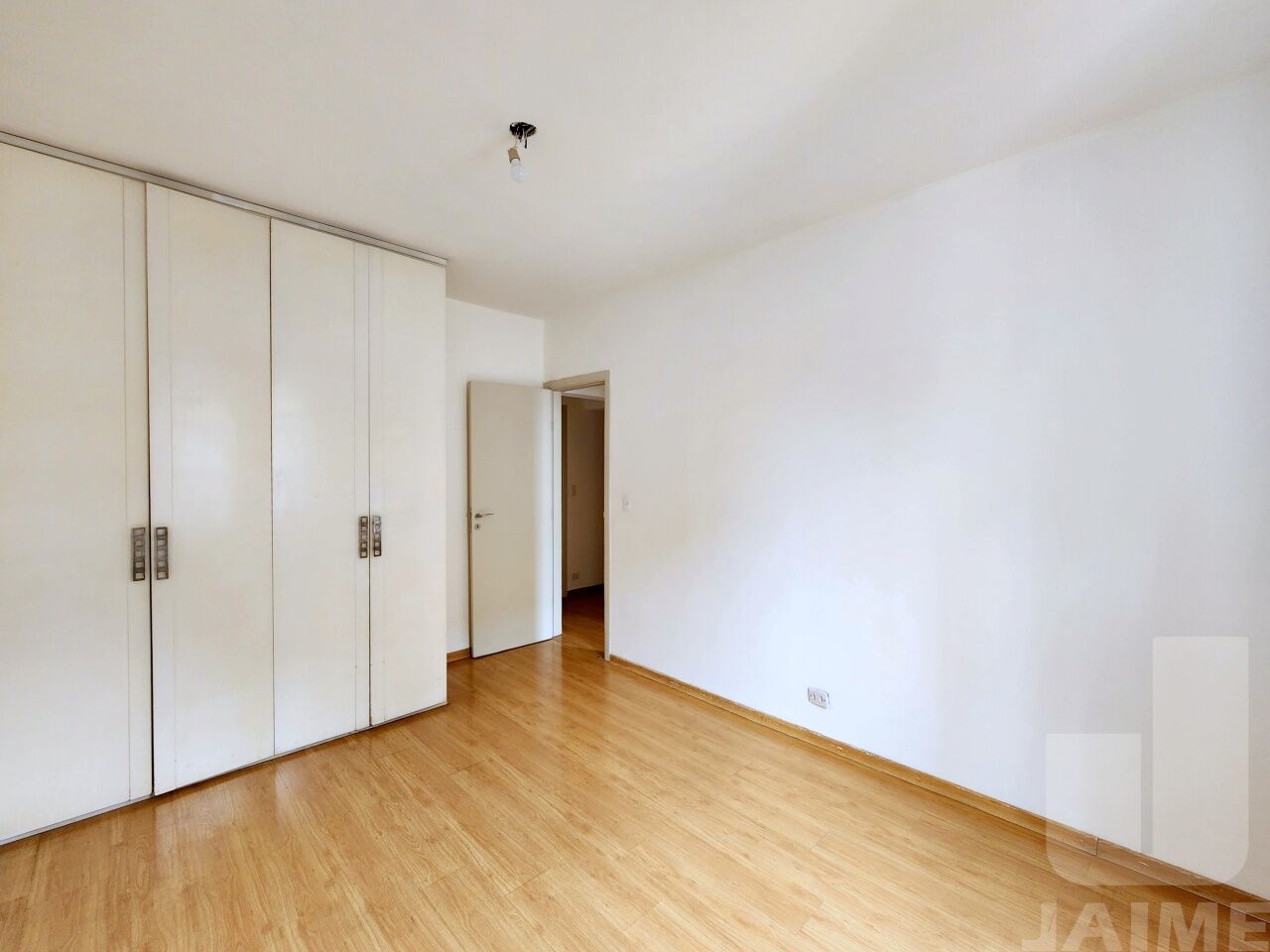 apartamento-venda-sao-paulo-cerqueira-cesar-3dormitorios-1suite-1vaga-150m2-JA39629