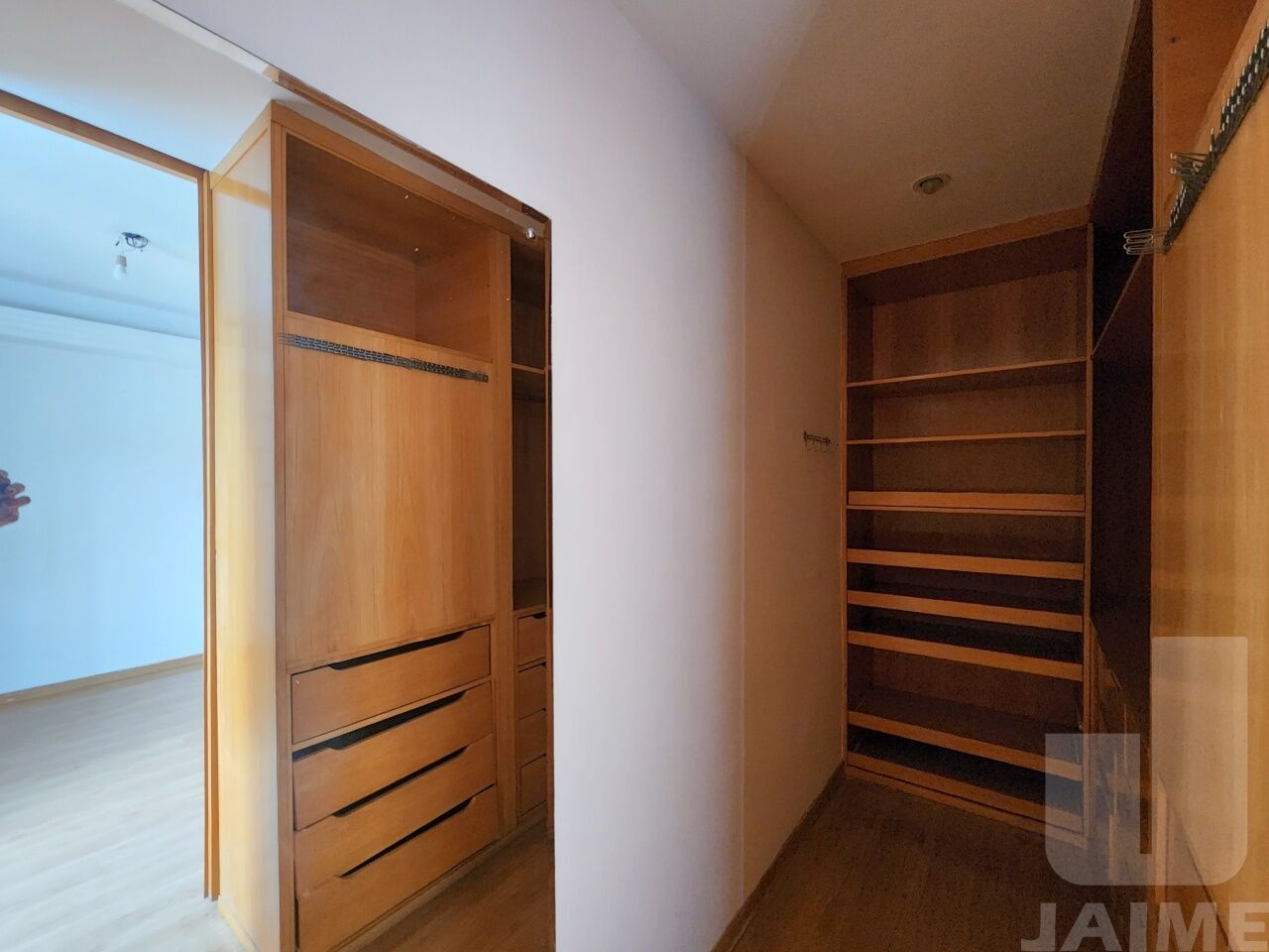 apartamento-venda-sao-paulo-cerqueira-cesar-3dormitorios-1suite-1vaga-150m2-JA39629