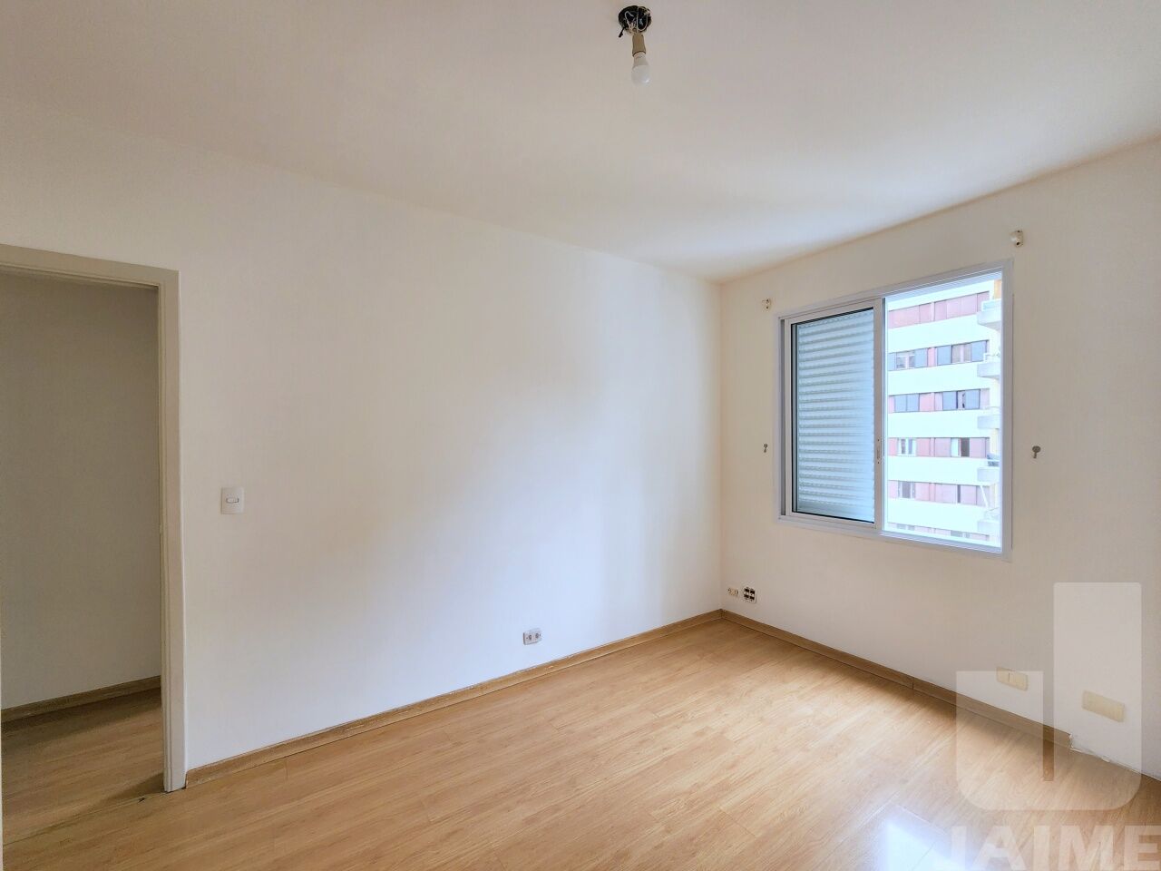 apartamento-venda-sao-paulo-cerqueira-cesar-3dormitorios-1suite-1vaga-150m2-JA39629