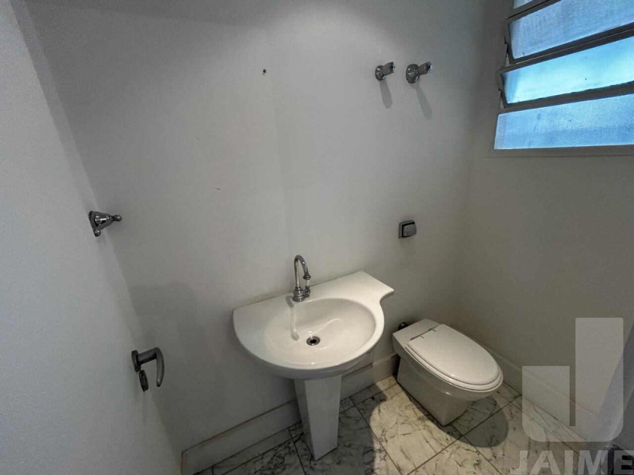 apartamento-venda-sao-paulo-itaim-bibi-3dormitorios-1suite-2vagas-190m2-JA39721