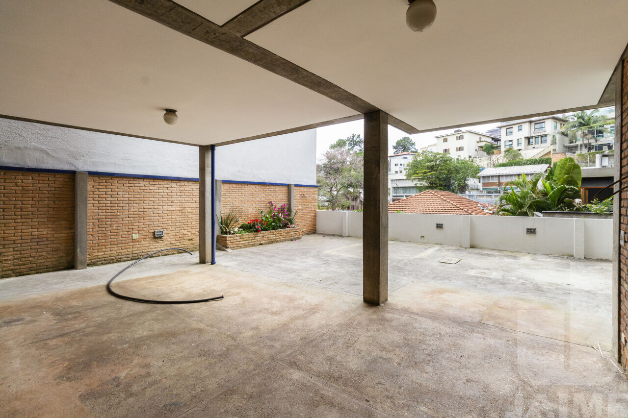 casa-assobradada-venda-sao-paulo-sumare-5dormitorios-2suites-2vagas-344m2-JA39768