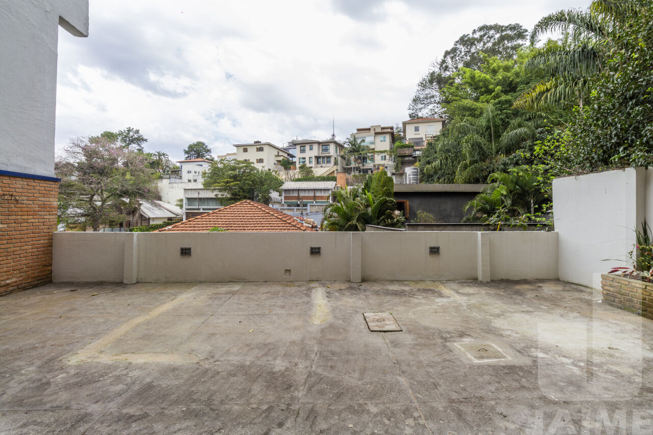 casa-assobradada-venda-sao-paulo-sumare-5dormitorios-2suites-2vagas-344m2-JA39768