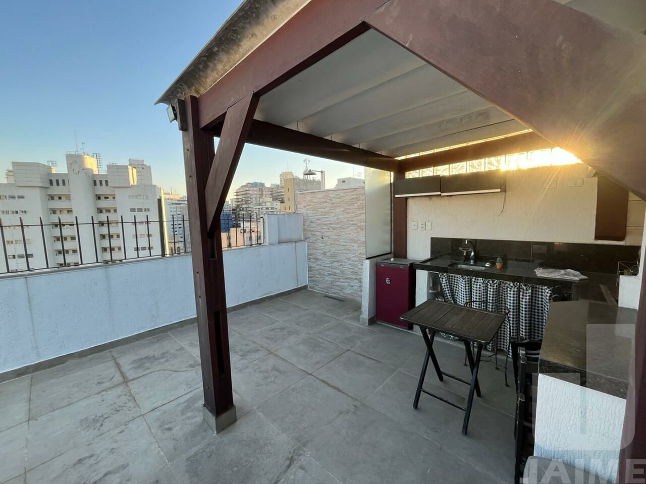 triplex-venda-sao-paulo-vila-buarque-1dormitorio-1suite-1vaga-81m2-JA40009