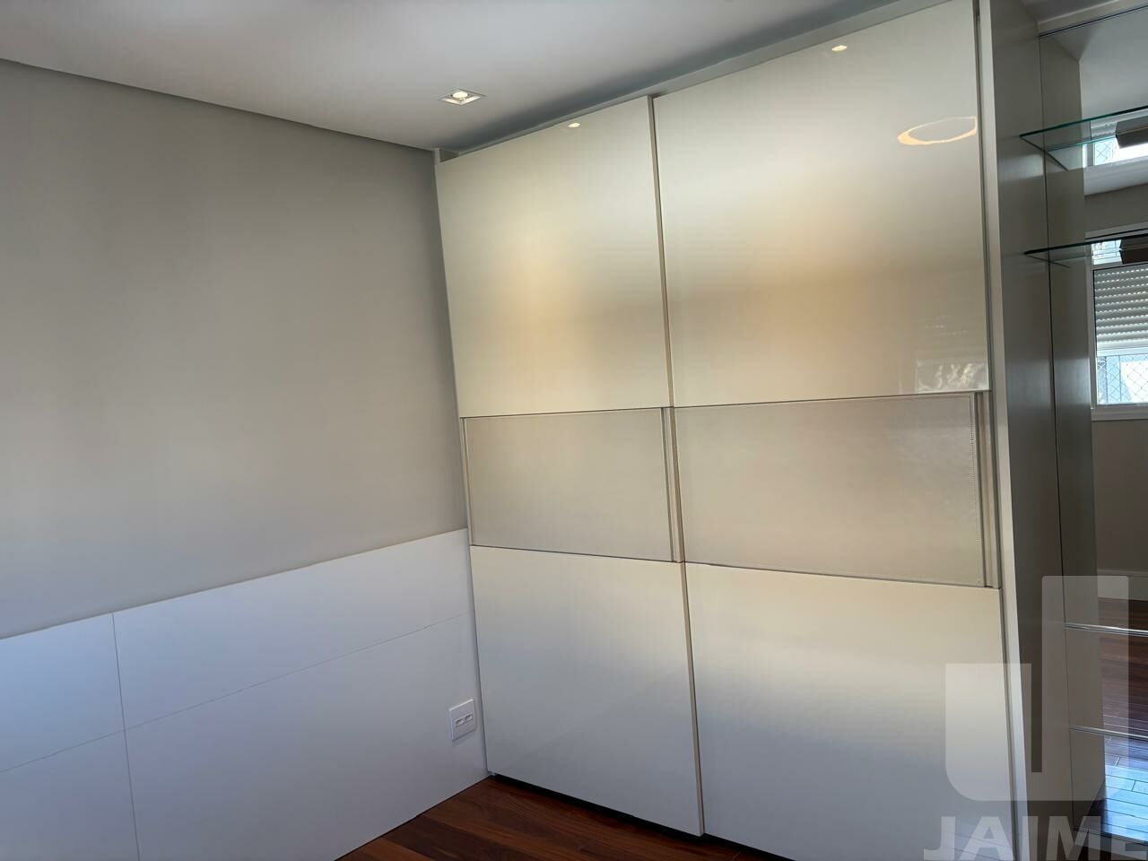 cobertura-locacao-sao-paulo-higienopolis-3dormitorios-3suites-5vagas-331m2-JA40035