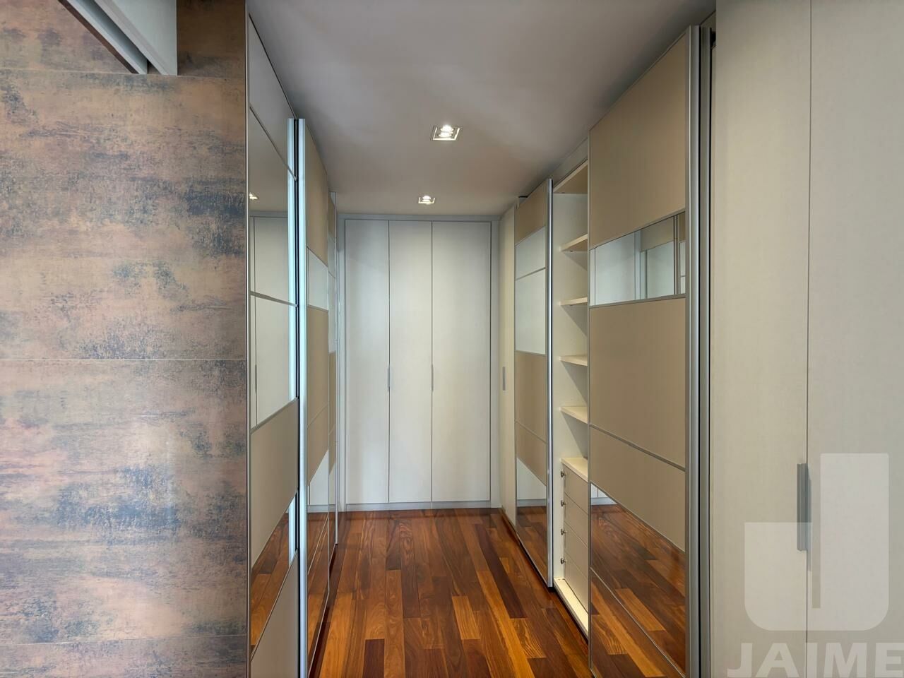 cobertura-locacao-sao-paulo-higienopolis-3dormitorios-3suites-5vagas-331m2-JA40035