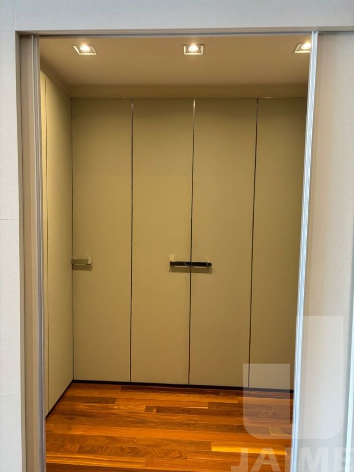 cobertura-locacao-sao-paulo-higienopolis-3dormitorios-3suites-5vagas-331m2-JA40035