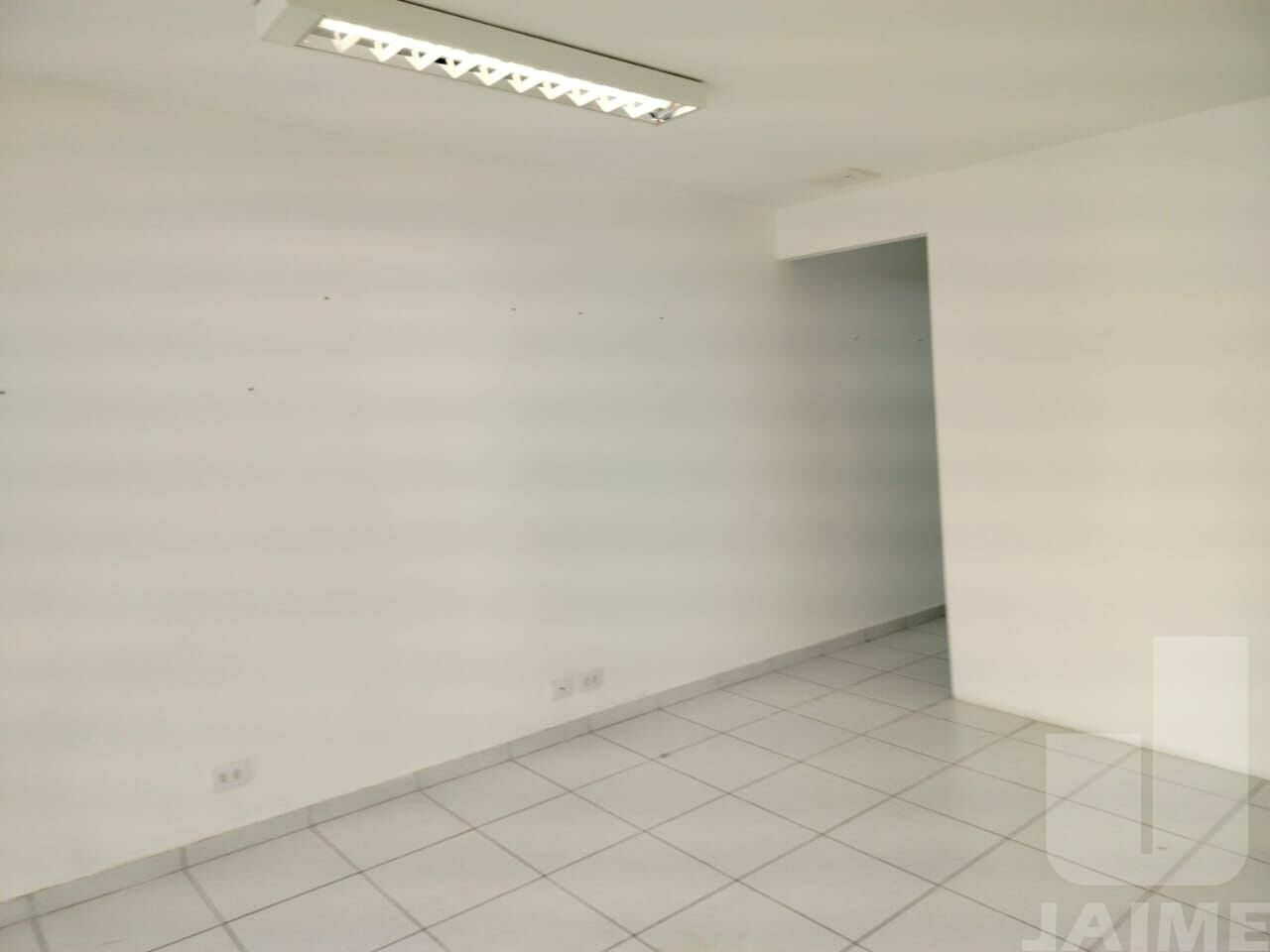 conj-comercial-venda-sao-paulo-higienopolis-1vaga-36m2-JA40231