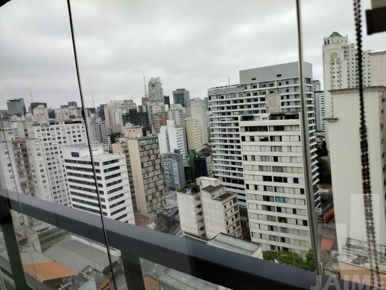 apartamento-locacao-sao-paulo-consolacao-1dormitorio-1vaga-35m2-JA40232