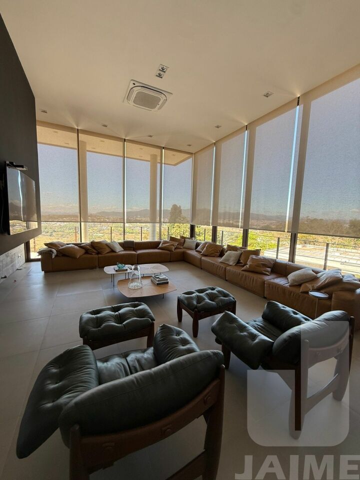 casa-assobradada-venda-atibaia-estancia-santa-maria-do-laranjal-4dormitorios-4suites-4vagas-496m2-JA40445