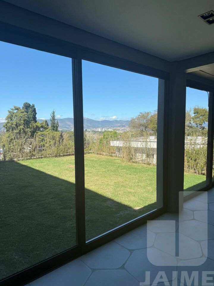 casa-assobradada-venda-atibaia-estancia-santa-maria-do-laranjal-4dormitorios-4suites-4vagas-496m2-JA40445