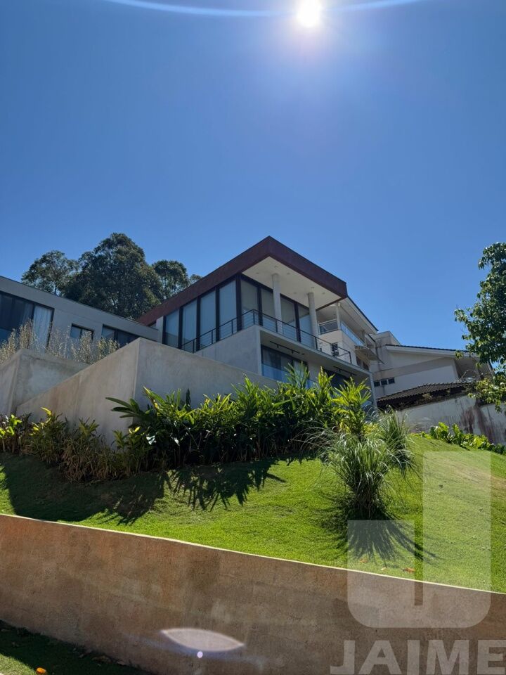 casa-assobradada-venda-atibaia-estancia-santa-maria-do-laranjal-4dormitorios-4suites-4vagas-496m2-JA40445