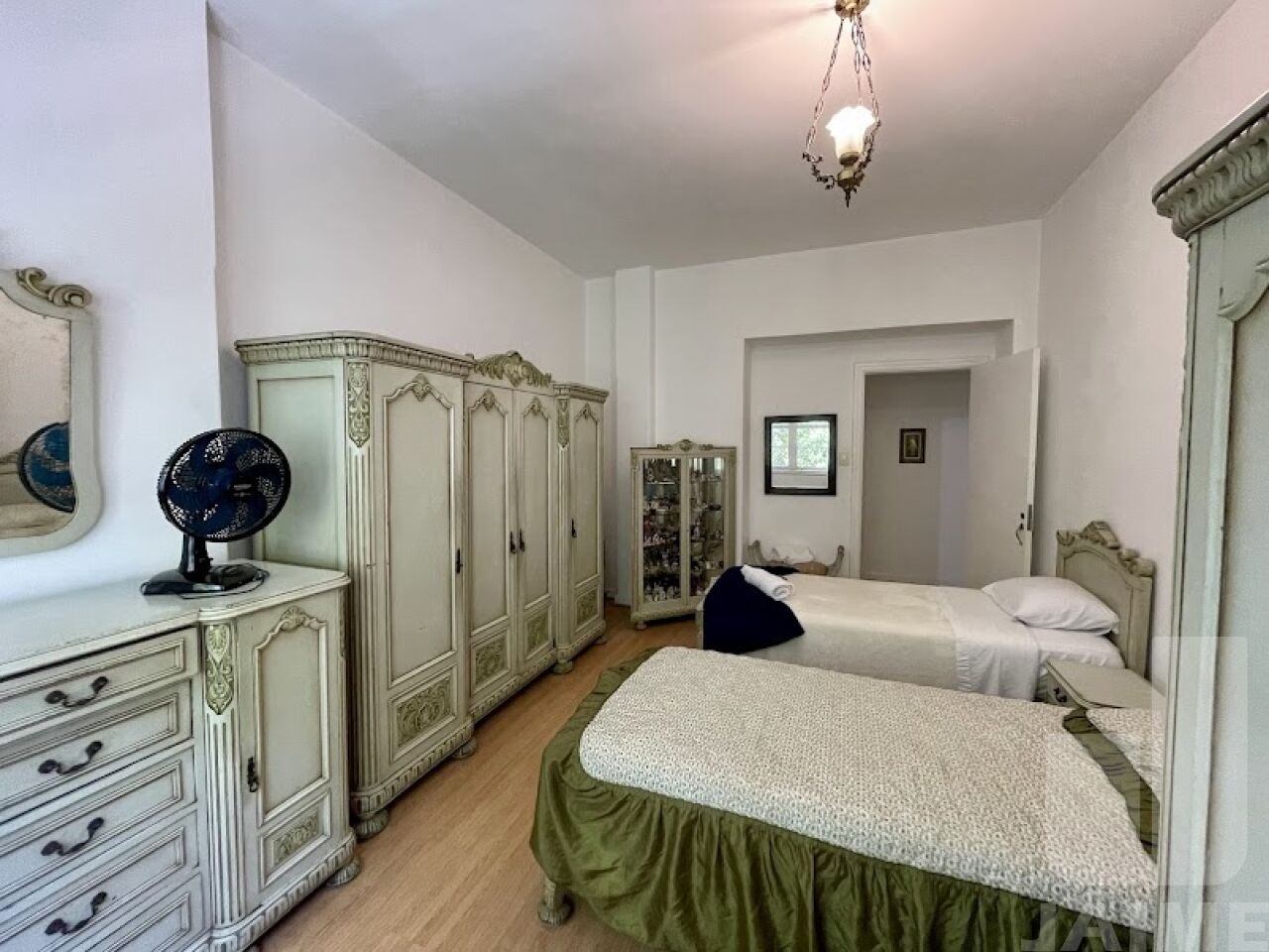 apartamento-venda-sao-paulo-higienopolis-3dormitorios-1suite-166m2-JA40448