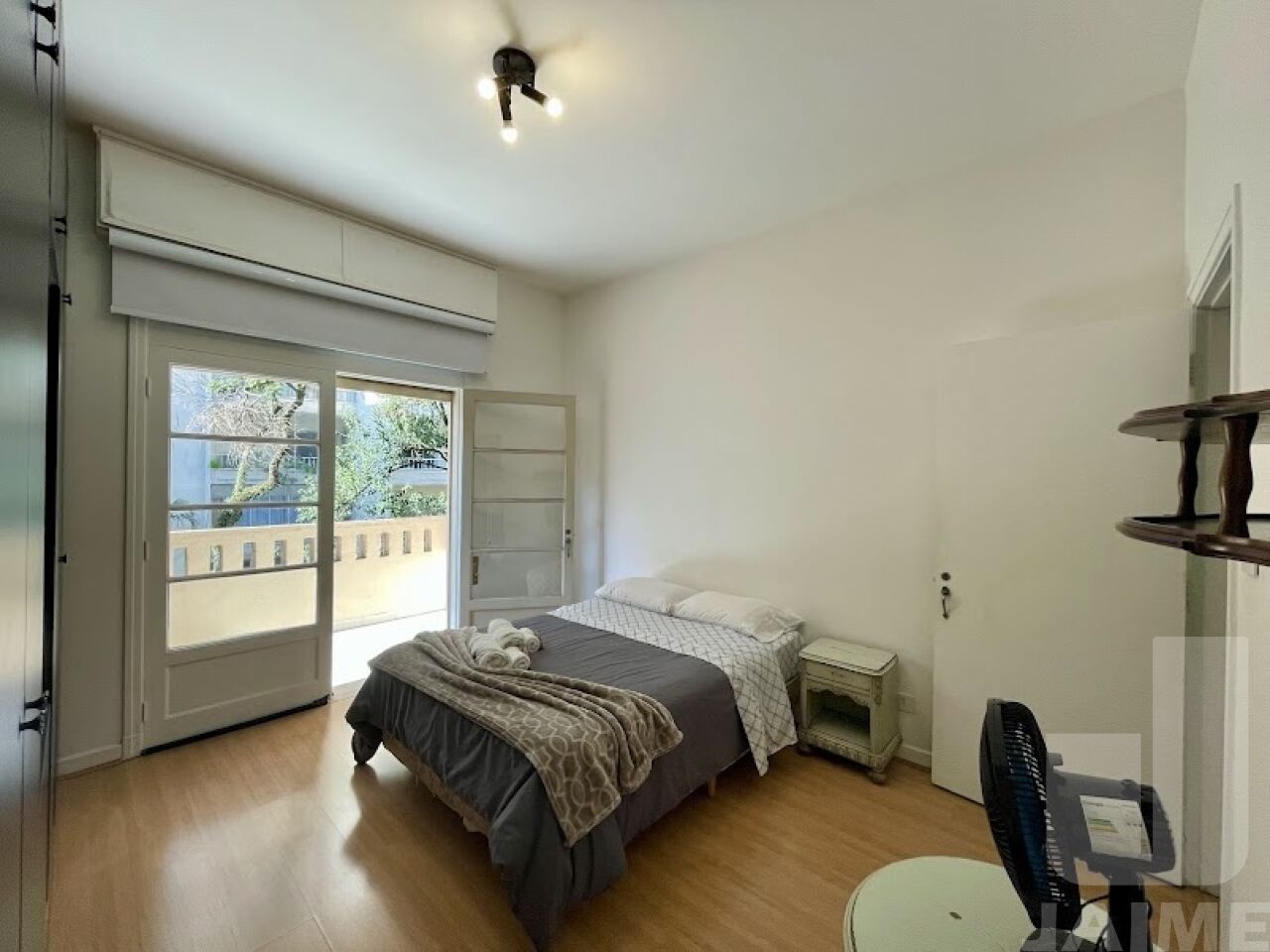 apartamento-venda-sao-paulo-higienopolis-3dormitorios-1suite-166m2-JA40448