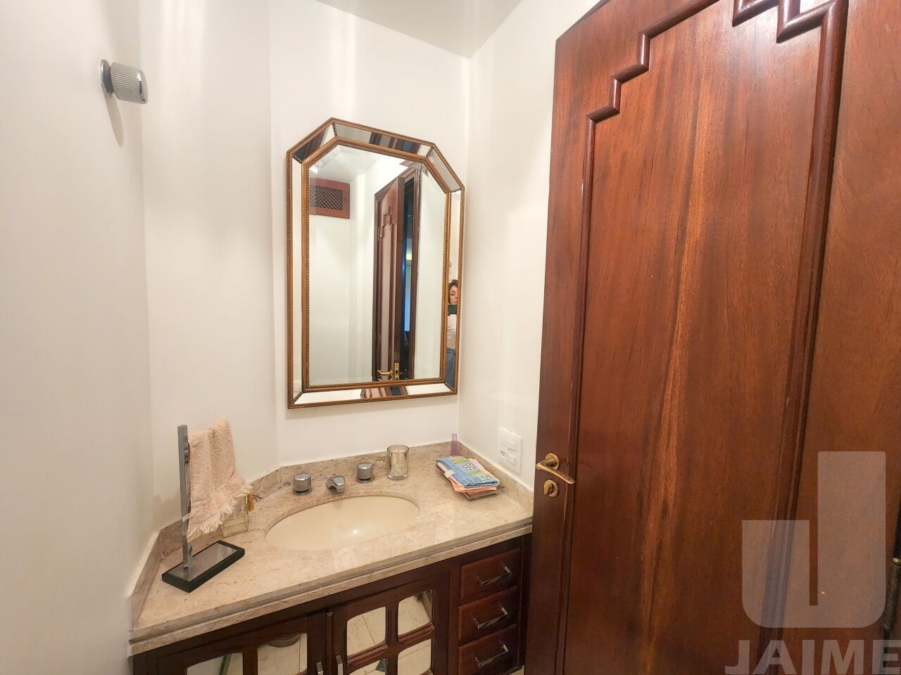 apartamento-venda-sao-paulo-itaim-bibi-4dormitorios-3suites-3vagas-190m2-JA40455