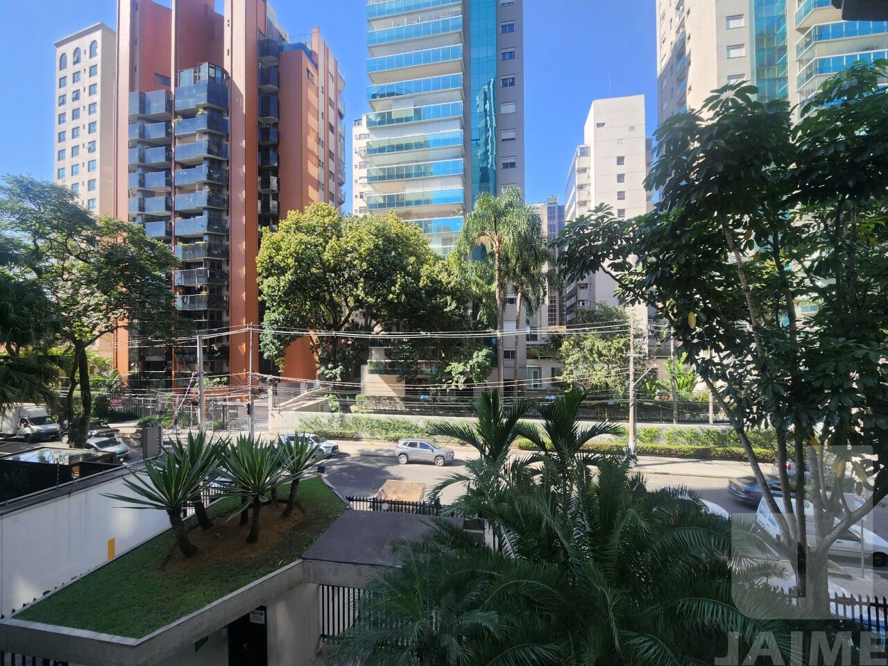 apartamento-venda-sao-paulo-itaim-bibi-4dormitorios-3suites-3vagas-190m2-JA40455