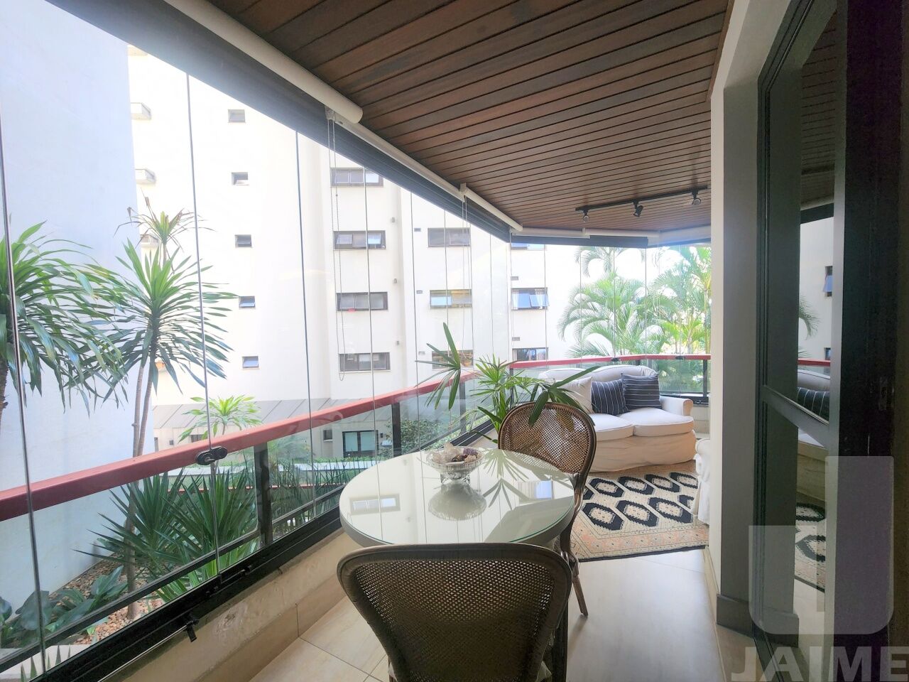 apartamento-venda-sao-paulo-itaim-bibi-4dormitorios-3suites-3vagas-190m2-JA40455