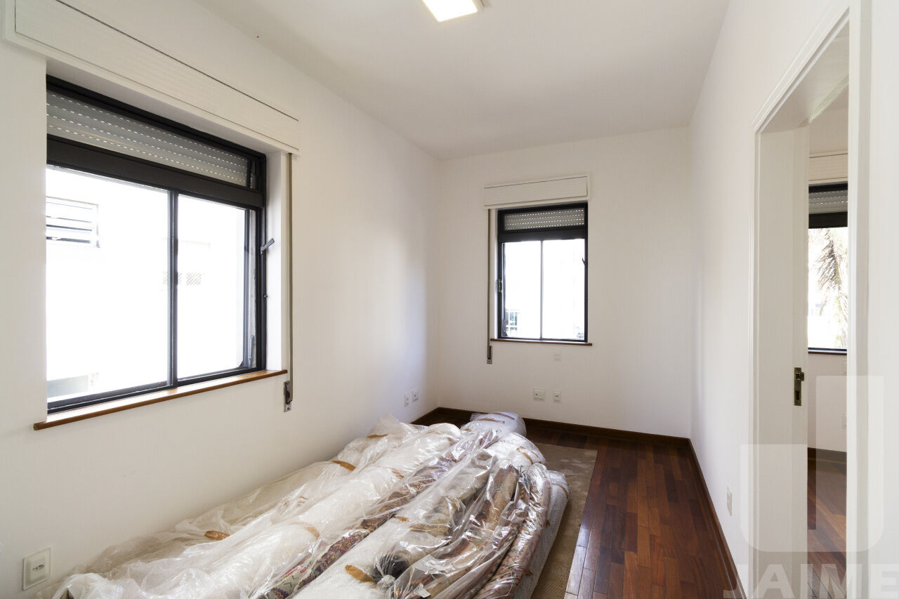 apartamento-venda-sao-paulo-higienopolis-3dormitorios-1suite-1vaga-151m2-JA40468