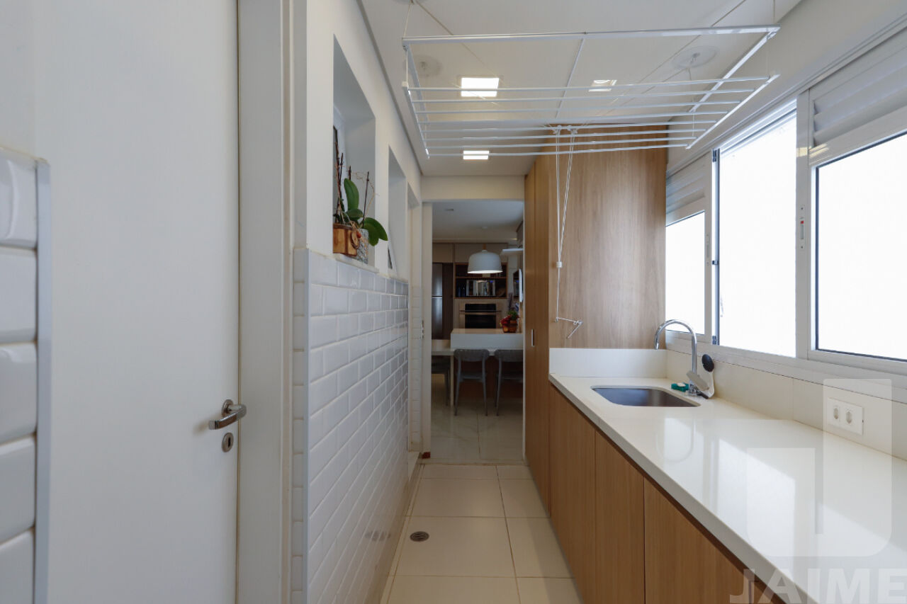 apartamento-venda-sao-paulo-agua-branca-4dormitorios-2suites-3vagas-241m2-JA40835